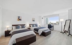 Cozysuites Seaside Condo 2Br3Ba Condo Showboat